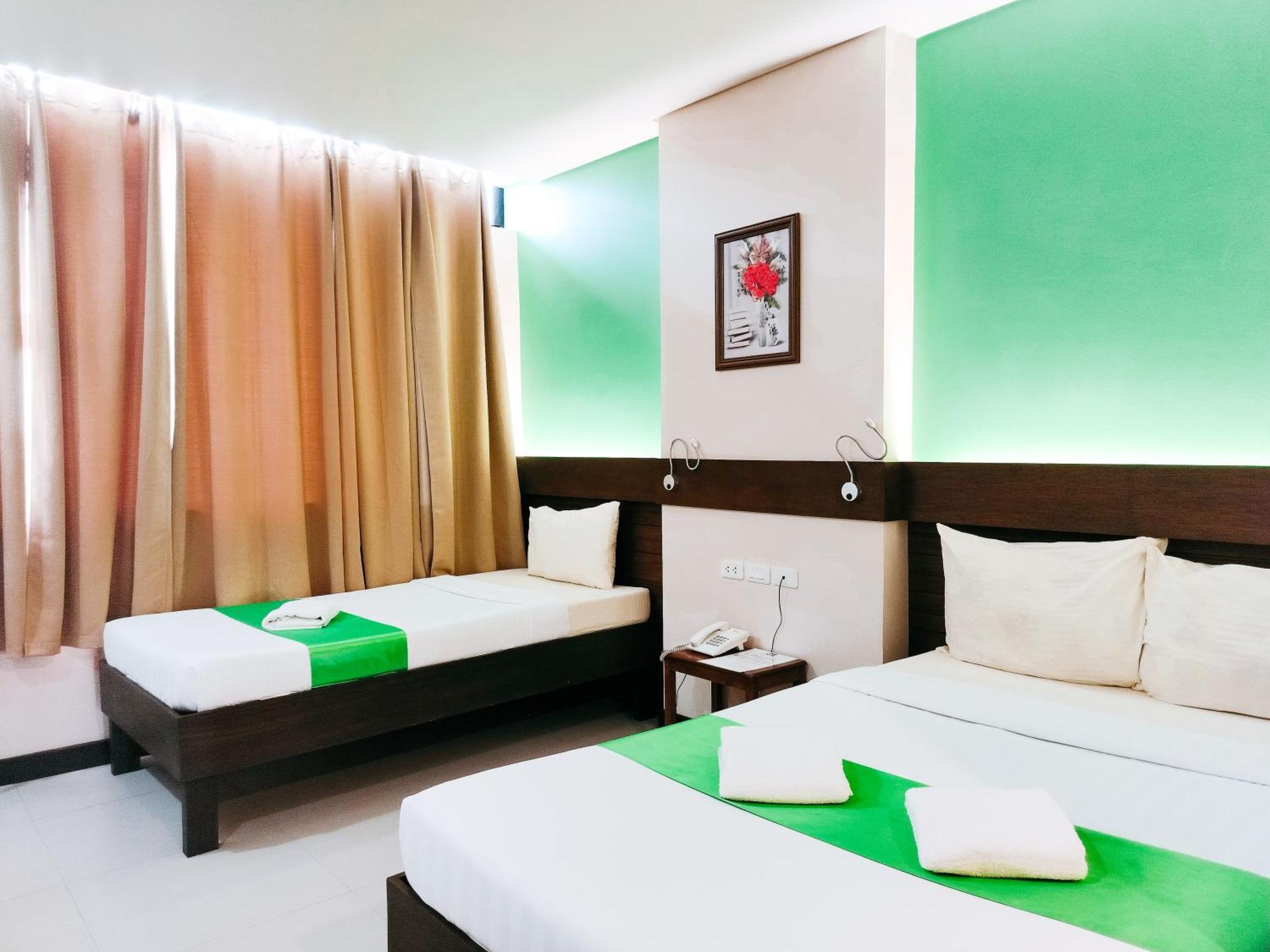 Cresebo Mansion Hotell Tagbilaran City Exteriör bild