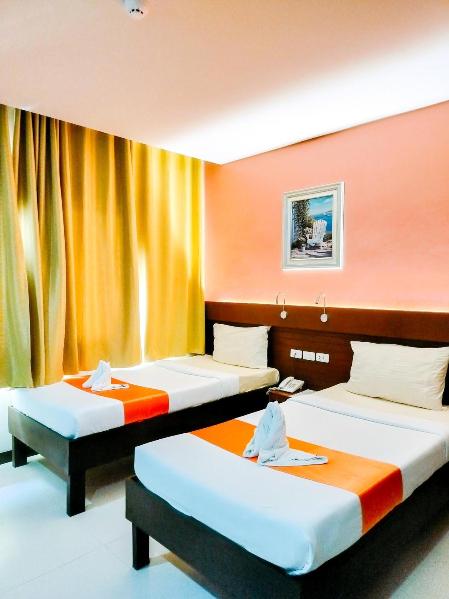 Cresebo Mansion Hotell Tagbilaran City Exteriör bild