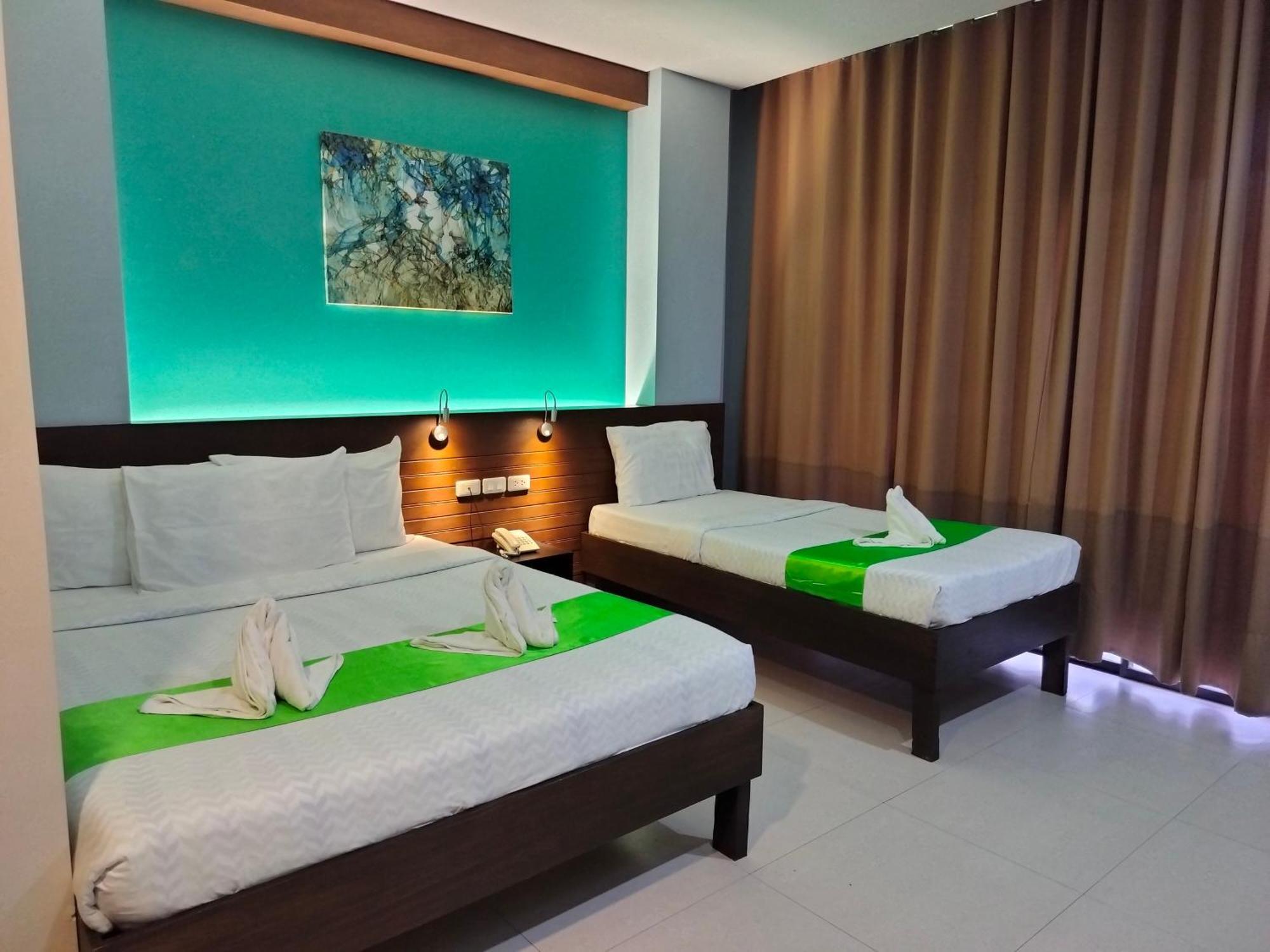 Cresebo Mansion Hotell Tagbilaran City Exteriör bild